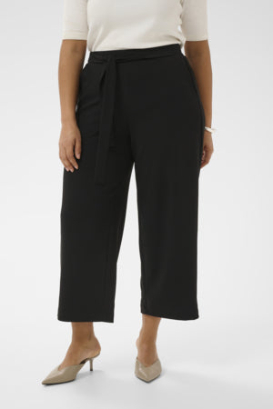 KCpheolo Cropped Pants