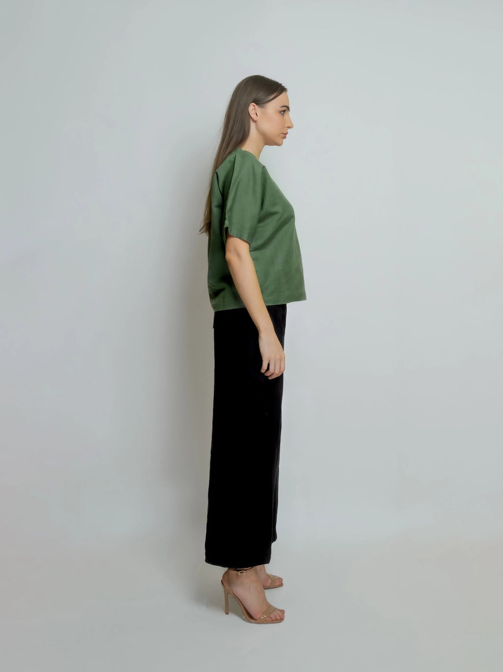 Boxy Linen Tee Roundneck 