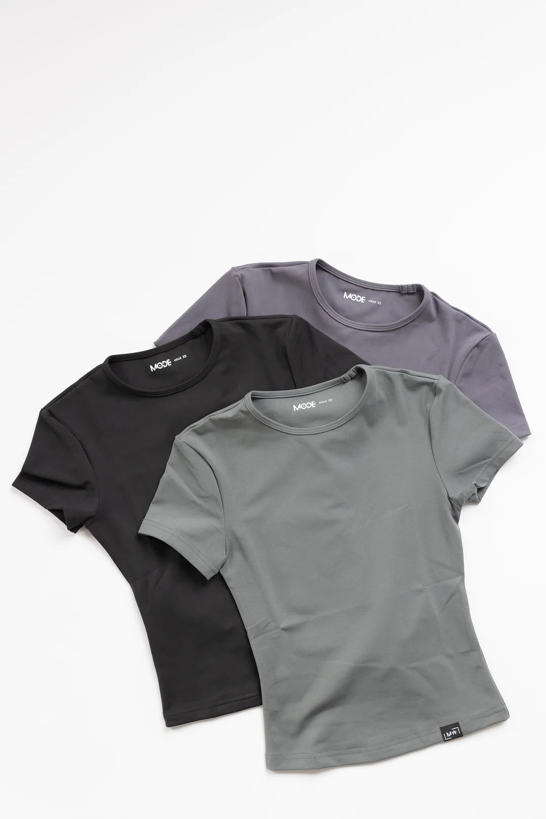 HOLD ME TIGHT TEE