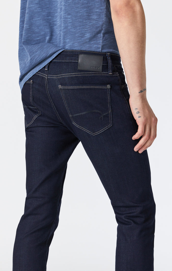 JAKE Supermove Jeans