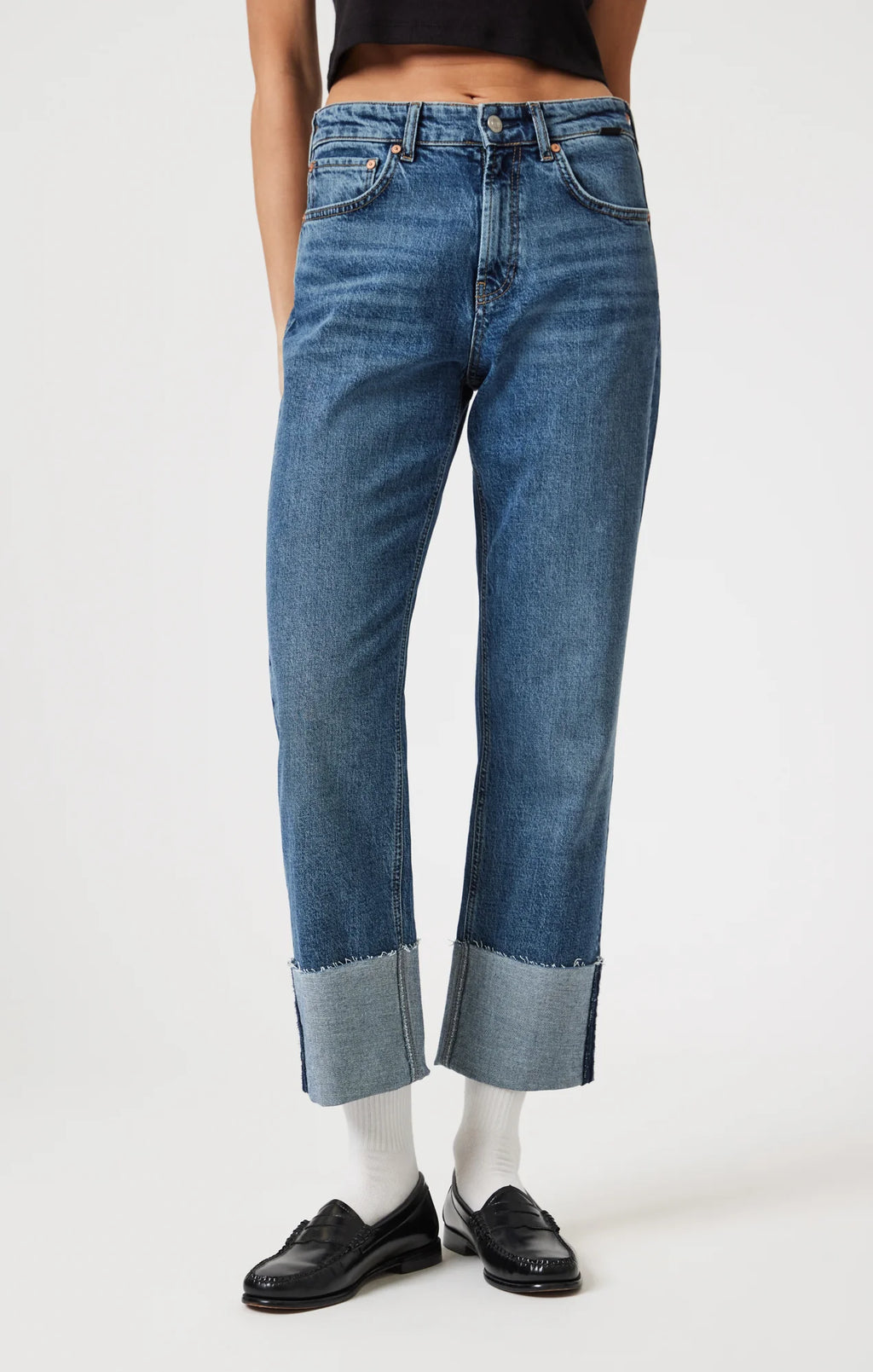 SAVANNAH Cuffed Classic Jeans