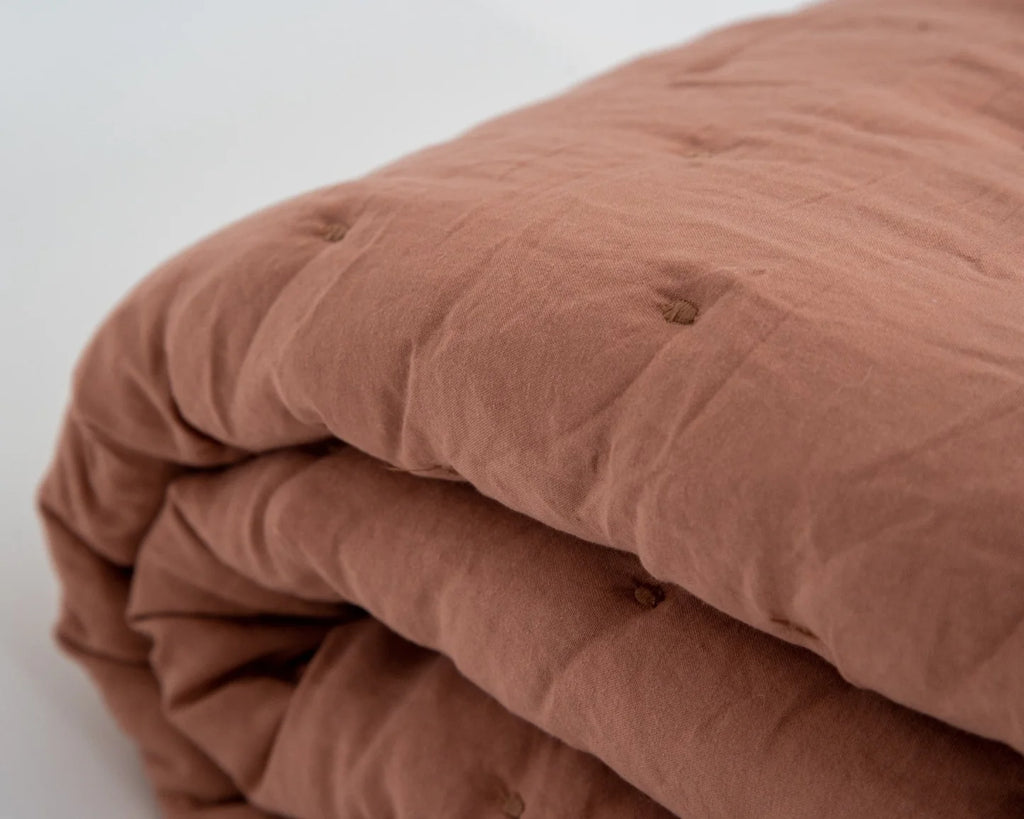 Super Soft Lightweight Comforter