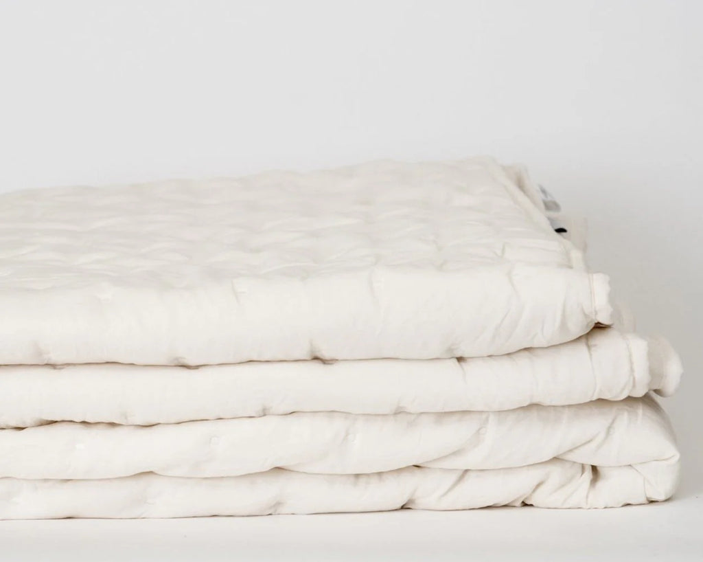 Super Soft Lightweight Comforter