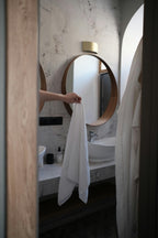 Luxuriously soft pure cotton hand towel crafted in Turkey. Generous 50x90 cm dimensions with a substantial 580GSM weight ensure superior absorbency and durability. Perfect for everyday use, this premium towel combines comfort with lasting quality.